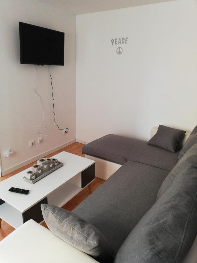 La Fere Du Siecle Apartment Ngoại thất bức ảnh